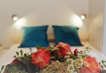 Frida - Feines Studio mit S  dterrasse allows 18 year olds to book a room