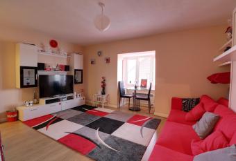 Luxury Studio Apartment allows 18 year olds to book a room