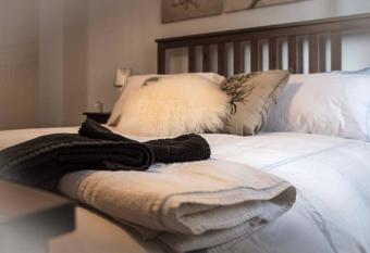 Casa Letizia has Balcony rooms