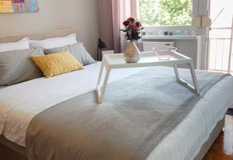 Quiet Center has Balcony rooms