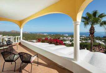 Rukhsana's Retreat An Alcohol Free Property has Balcony rooms