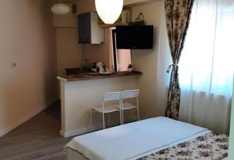 Casa Flamingo has Balcony rooms