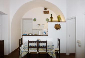 La Cava Apartment allows 18 year olds to book a room