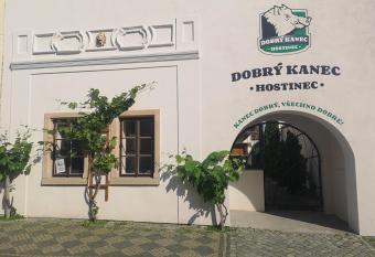 Dobr   Kanec - Hostinec has Balcony rooms