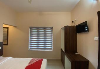 La Mer Inn allows 18 year olds to book a room