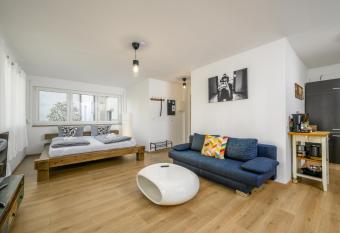 Residenz Auensee allows 18 year olds to book a room