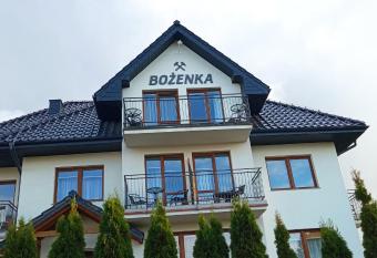 Bo  enka has Balcony rooms