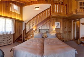 Alpe Fleurie H  tel & Restaurant has Balcony rooms