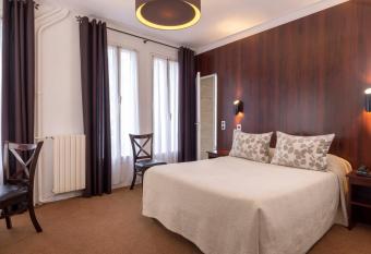 Bijou H  tel Paris Boulogne allows 18 year olds to book a room