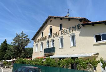 Auberge du Ch  ne has Balcony rooms