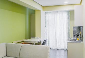 Apartament Te Kalua 2 allows 18 year olds to book a room