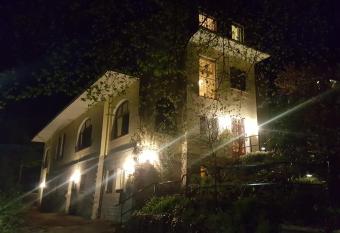 Pension Villa Pangea has Balcony rooms