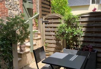 Honfleur effet mer 1 has Balcony rooms