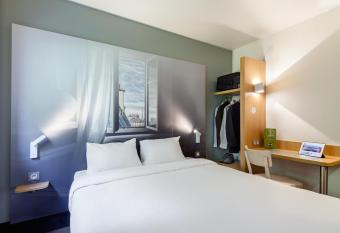 B&B HOTEL Paris Nord Aulnay-sous-Bois allows 18 year olds to book a room