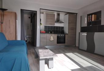 R  sidence St H  lion has Balcony rooms