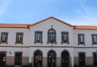 Cork Train Station Guesthouse allows 18 year olds to book a room
