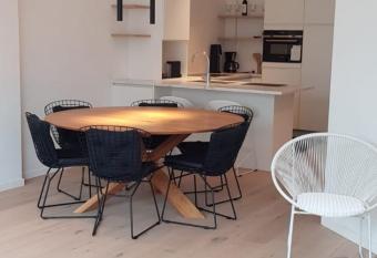 Nieuwbouwappartement Lippenslaan met 2 slaapkamers - WIFI - 6 personen allows 18 year olds to book a room