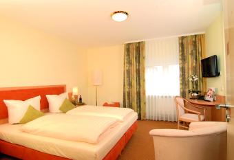 WohnGut Koblenz allows 18 year olds to book a room