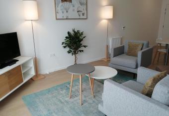 DOMITYS - Le Solstice allows 18 year olds to book a room