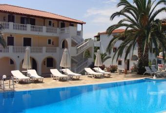 Villa Christina Skiathos has Balcony rooms