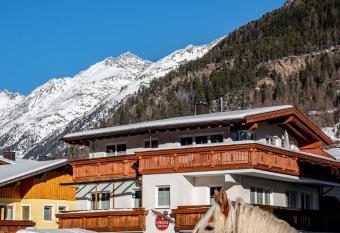 Landhaus Martinus has Balcony rooms