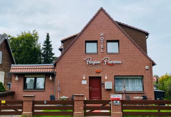 Hotel Pension Pamina has Balcony rooms