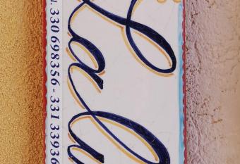 Lal   allows 18 year olds to book a room