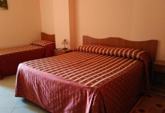 B&B Il Girasole has Balcony rooms