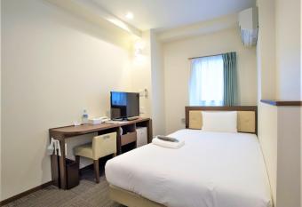 SHIN YOKOHAMA SK HOTEL - Non Smoking - Vacation STAY 86104 allows 18 year olds to book a room