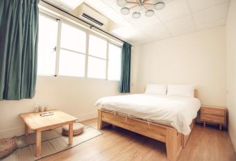 Yua Ya B&B allows 18 year olds to book a room