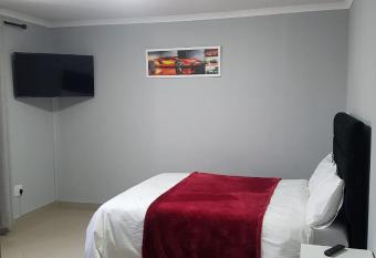 Home On Hussar Guesthouse allows 18 year olds to book a room