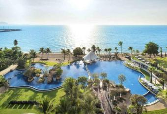 Movenpick Residence/Beach Access/2BR/Amazing View2 has Balcony rooms