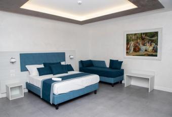 B&B Laura has rooms with a private hot tub