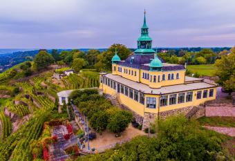 Spitzhaus allows 18 year olds to book a room