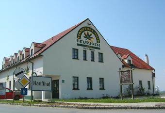 Hanfthal-Hof has Balcony rooms