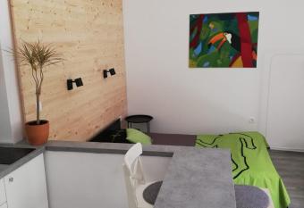 Studio apartman Fleiss has Balcony rooms