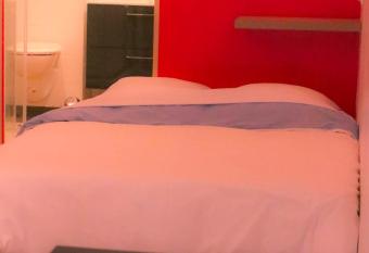 Suite love & privative spa Menton allows 18 year olds to book a room