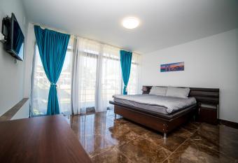 Vila Tributte has Balcony rooms