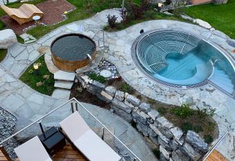 Therme 51   Hotel Physio & Spa has Balcony rooms