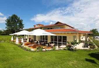 Hotel Friedenseiche has Balcony rooms