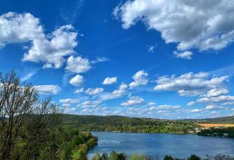 Penzion Koz   Horka u Brn  nsk   p  ehrady has Balcony rooms
