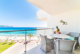 Sa Maniga 6G has Balcony rooms