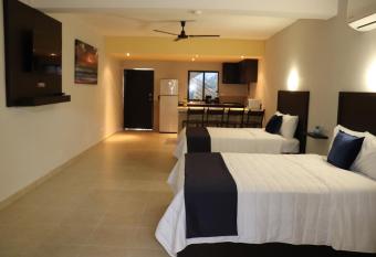 Hotel Jazuli allows 18 year olds to book a room