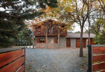 El Refugi de les Basses has Balcony rooms