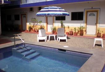 Hotel Sarabi allows 18 year olds to book a room