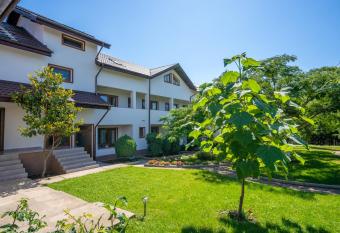 Vila Cataleya has Balcony rooms