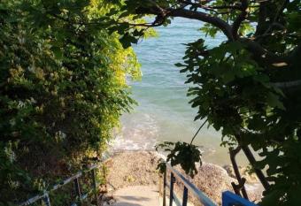 Popi  s apartment 50 metres from the sea! has Balcony rooms