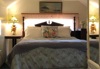 Near the pier has Balcony rooms