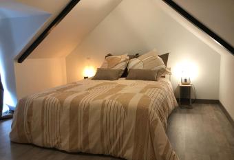 Ti Bihan allows 18 year olds to book a room