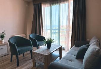 Abazovic Apartments has Balcony rooms